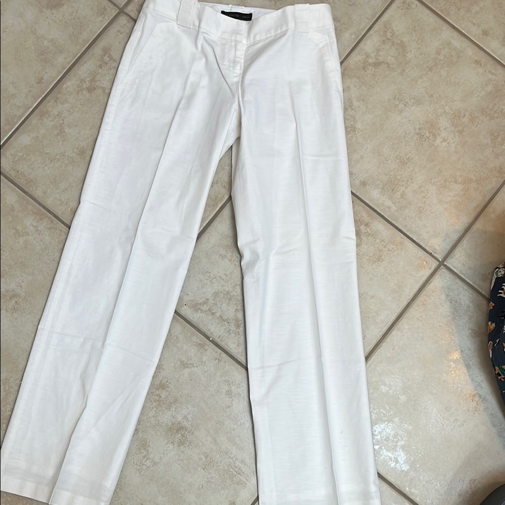 Women’s white cotton/spandex The Limited Cassidy low rise wide leg pants size 4